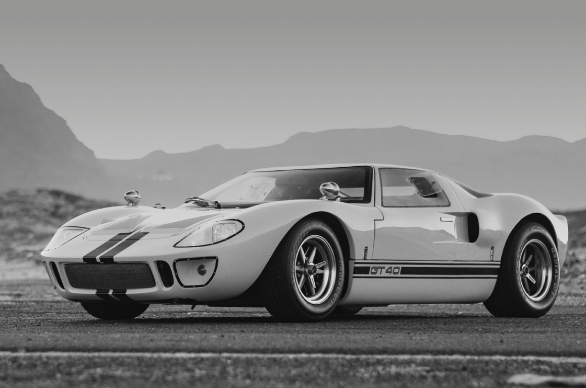 Garage-Hotel-GT40